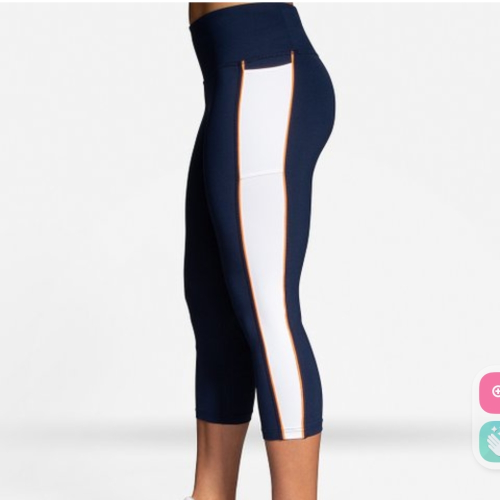 🆕 NEW Brooks Capri leggings